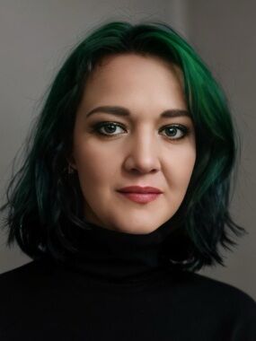 Meet your Posher, Roxanna